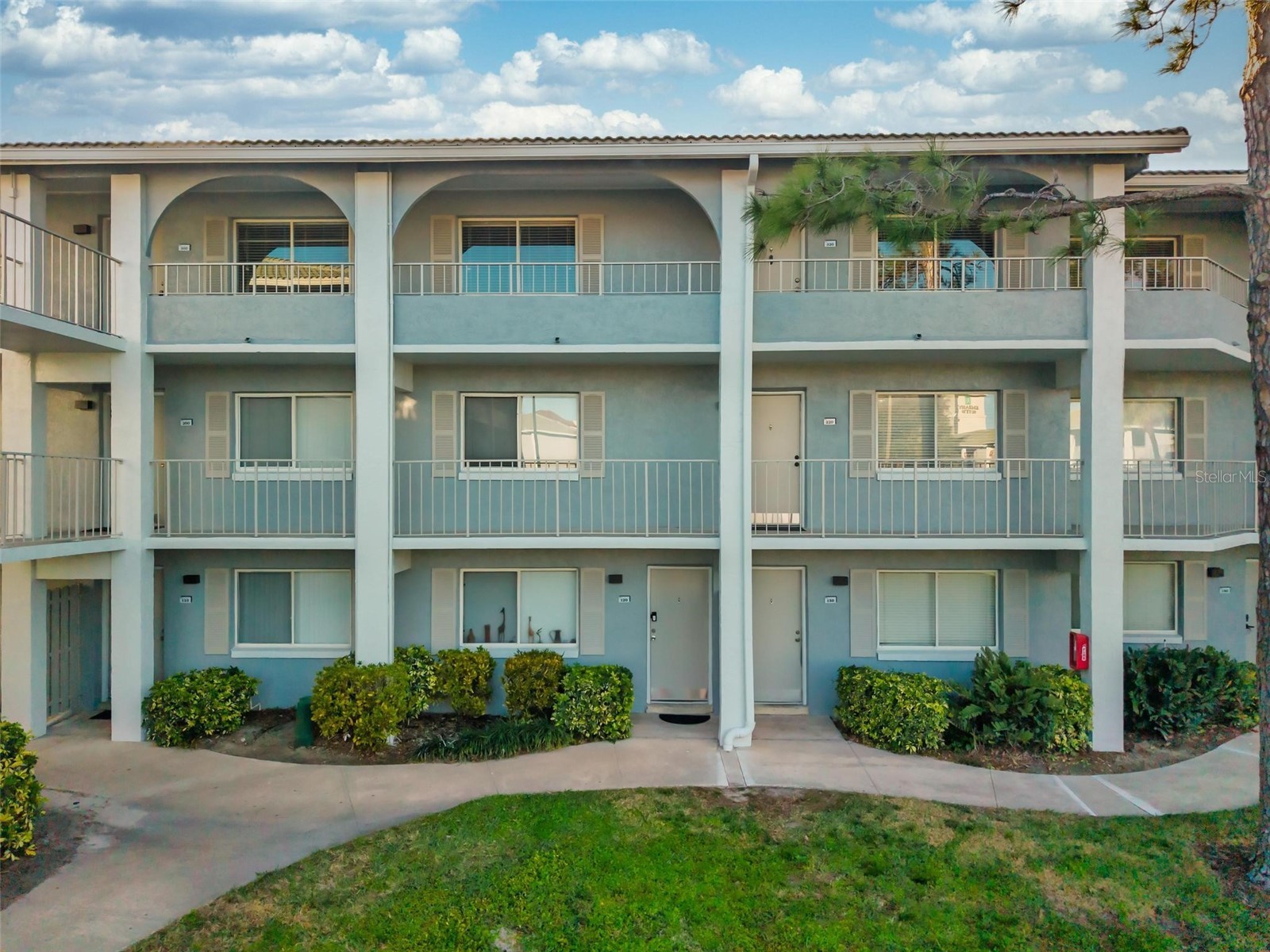 115 Oyster Bay Circle #320 Altamonte Springs FL 32701 O6379140 image1