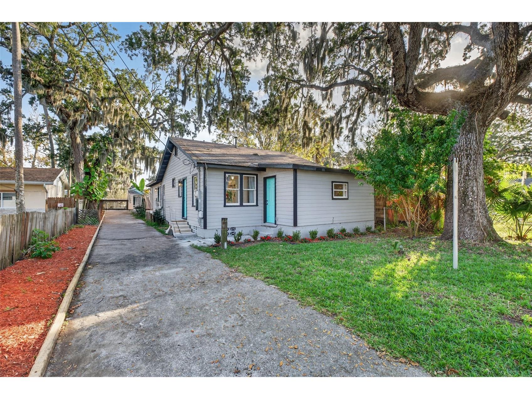 115 Palm Place Daytona Beach FL 32114 O6370430 image1