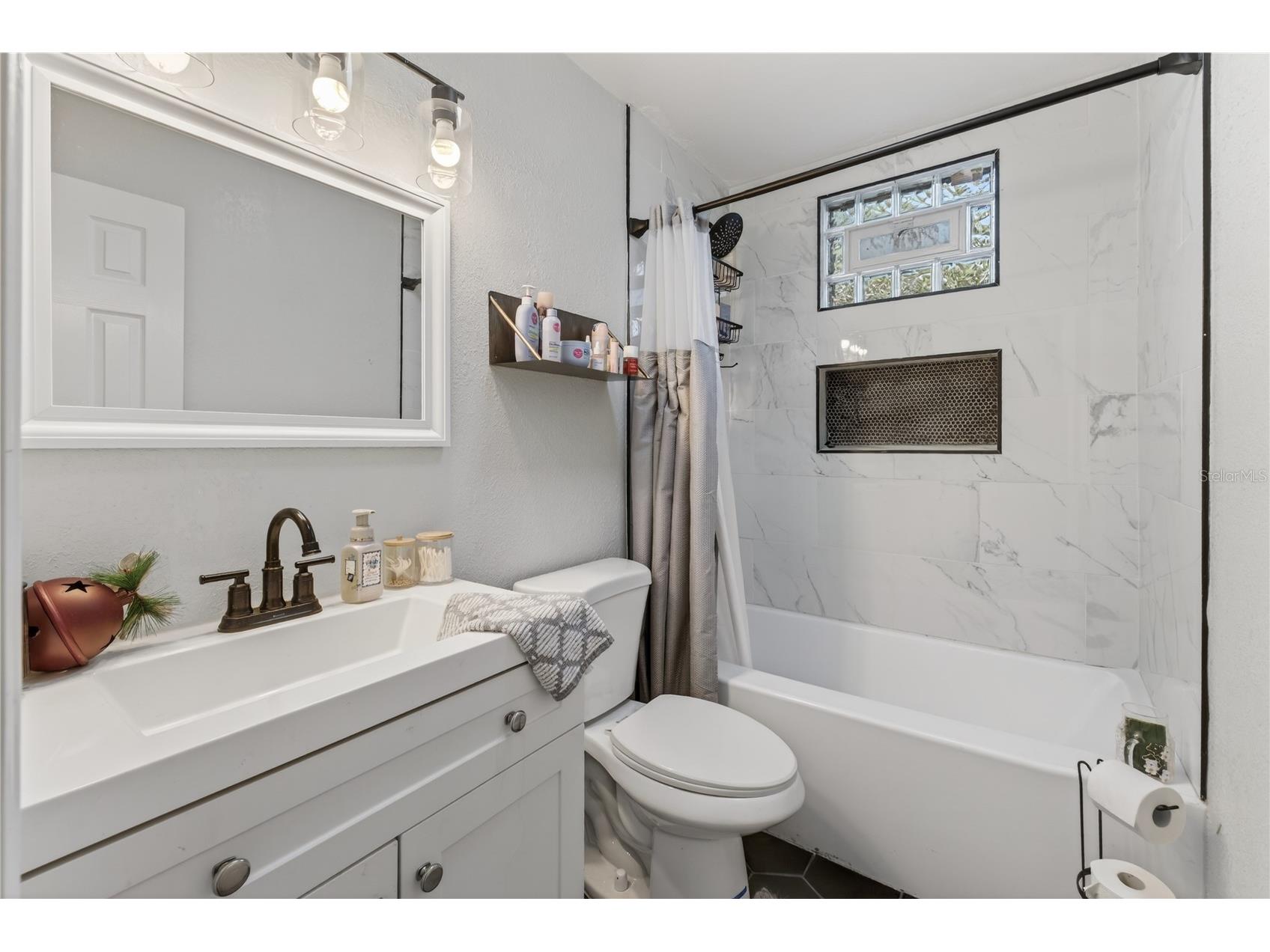 115 Palm Place Daytona Beach FL 32114 O6370430 image30