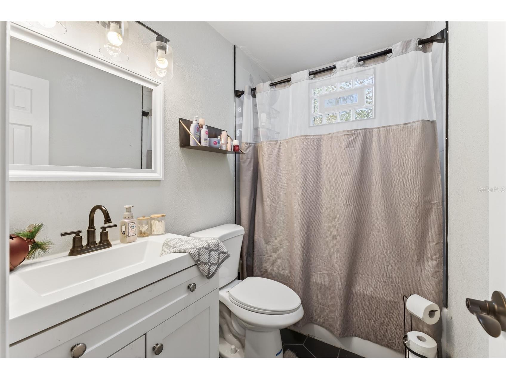 115 Palm Place Daytona Beach FL 32114 O6370430 image31