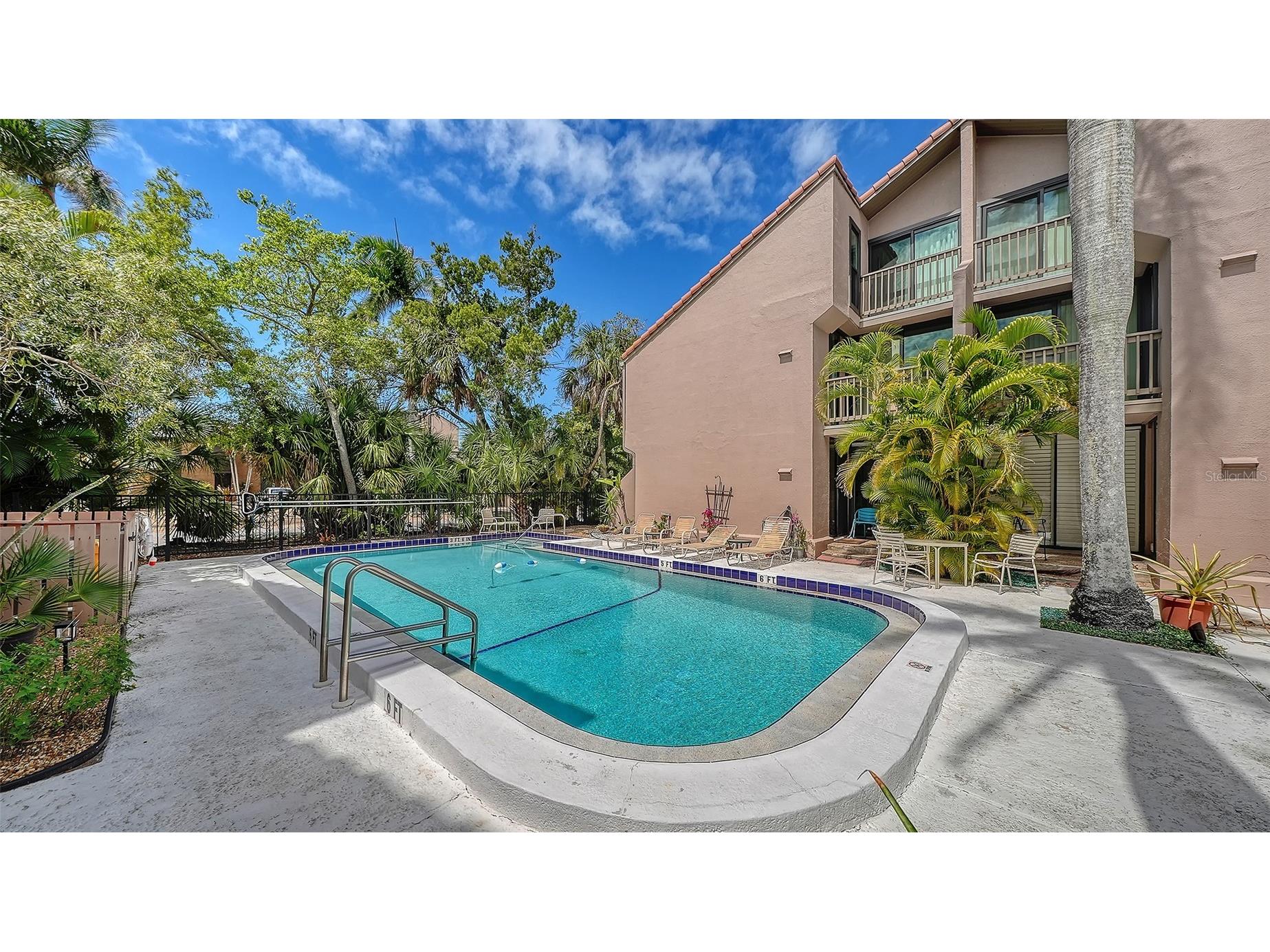 115 Pass Key Road #115 Sarasota FL 34242 - GULF OF MEXICO A4685793 image24