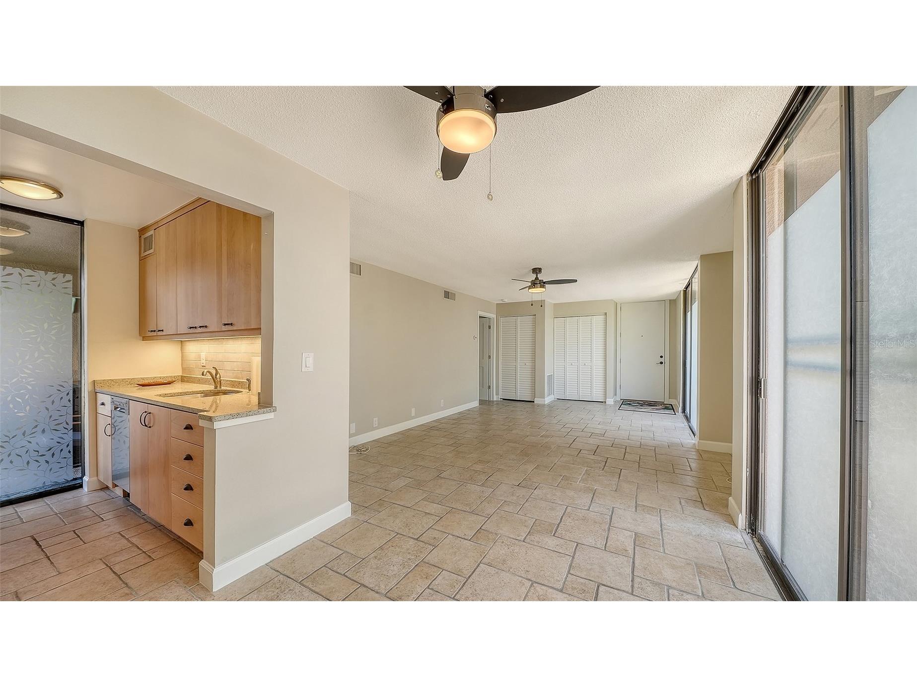115 Pass Key Road #115 Sarasota FL 34242 - GULF OF MEXICO A4685793 image7