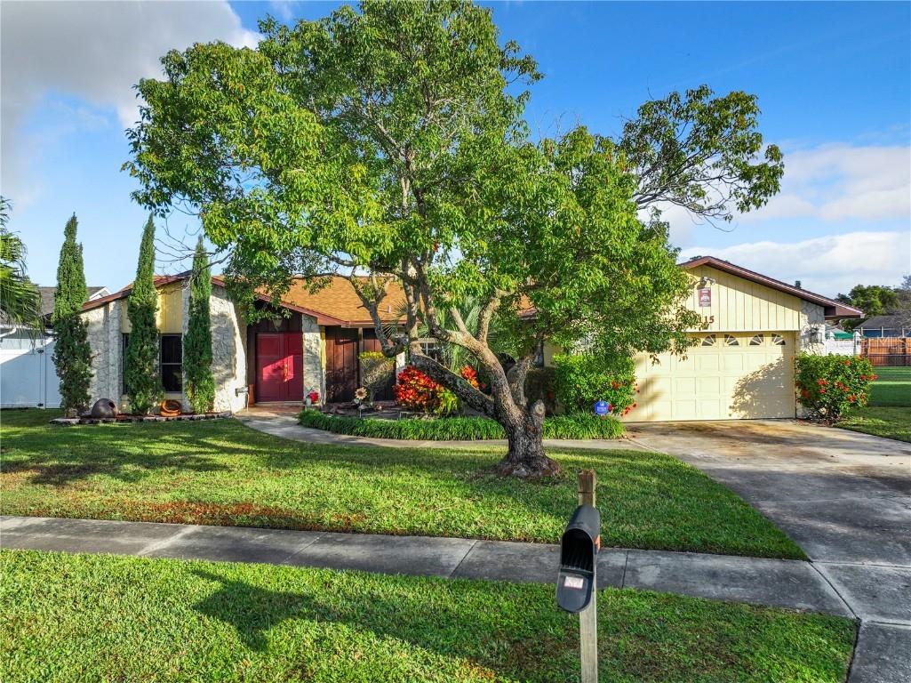 115 Peppertree Drive Orlando FL 32825 O6166522 image1