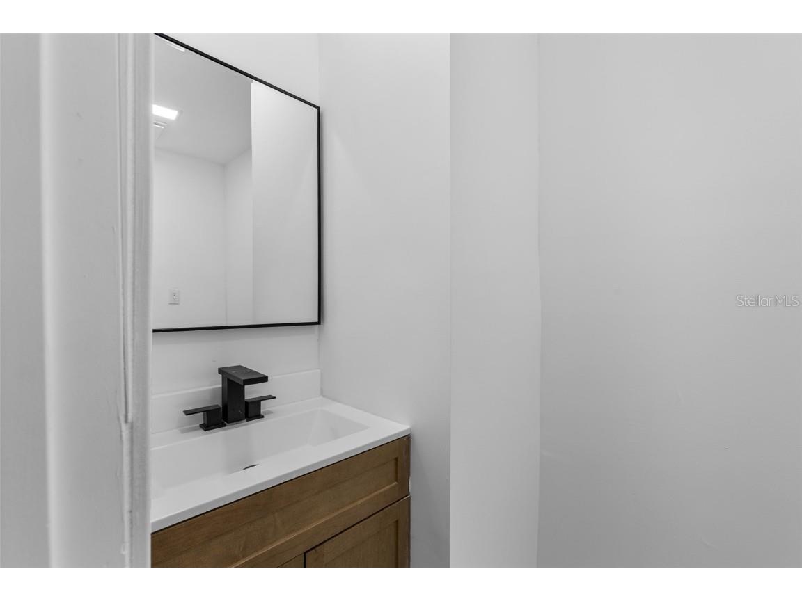 115 Rafael Boulevard NE Saint Petersburg FL 33704 TB8457046 image19