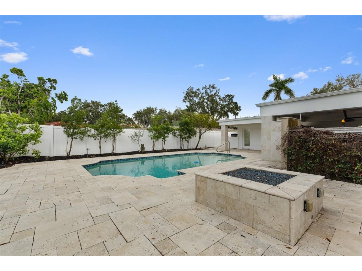 115 Rafael Boulevard NE Saint Petersburg FL 33704 TB8457046 image30