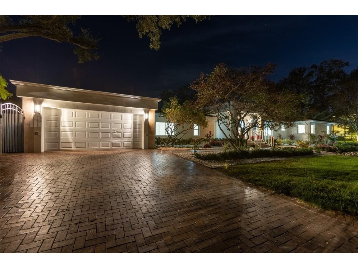 115 Rafael Boulevard NE Saint Petersburg FL 33704 TB8457046 image41