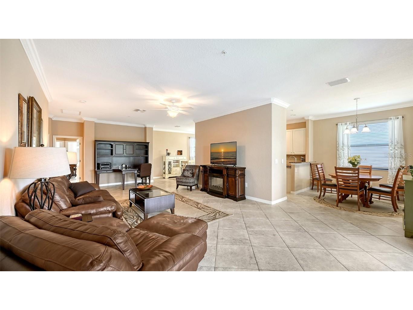 115 Red Fox Court #102 Bradenton FL 34212 A4664595 image9