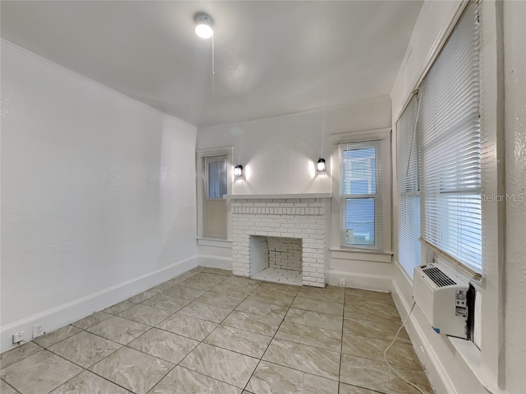 115 S Grandview Avenue #1 Daytona Beach FL 32118 O6353645 image2