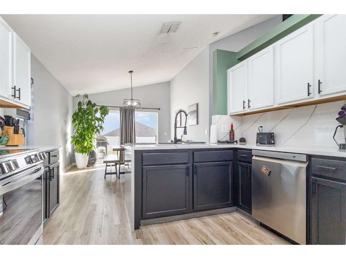 115 Somerset Drive Davenport FL 33897 TB8446901 image12