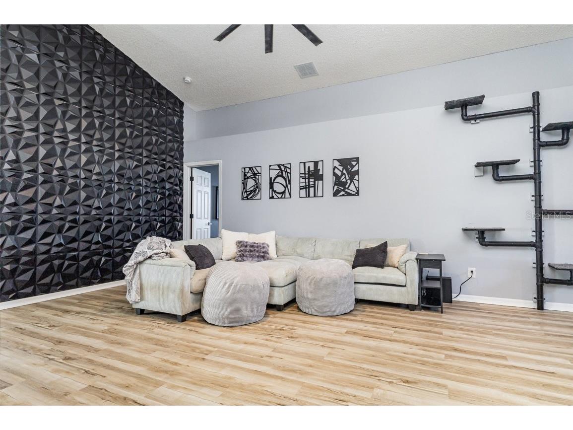 115 Somerset Drive Davenport FL 33897 TB8446901 image5