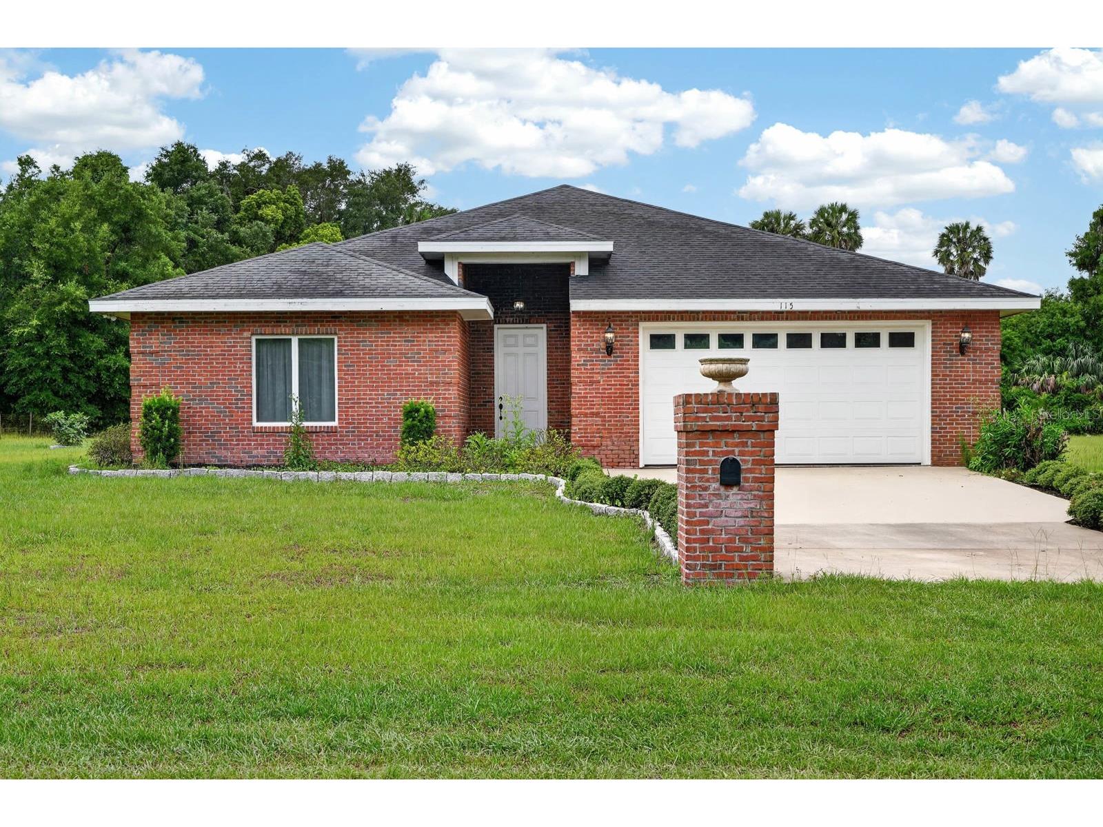 115 Tangelo Terrace Crescent City FL 32112 V4949452 image1