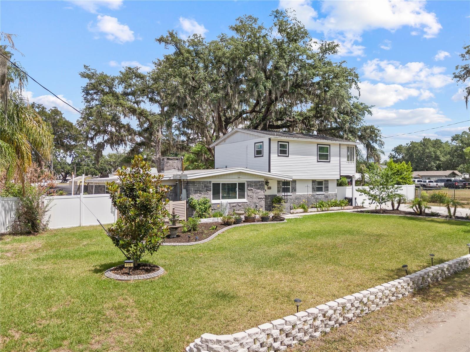 115 Ten Oak Place Valrico FL 33594 TB8506099 image2