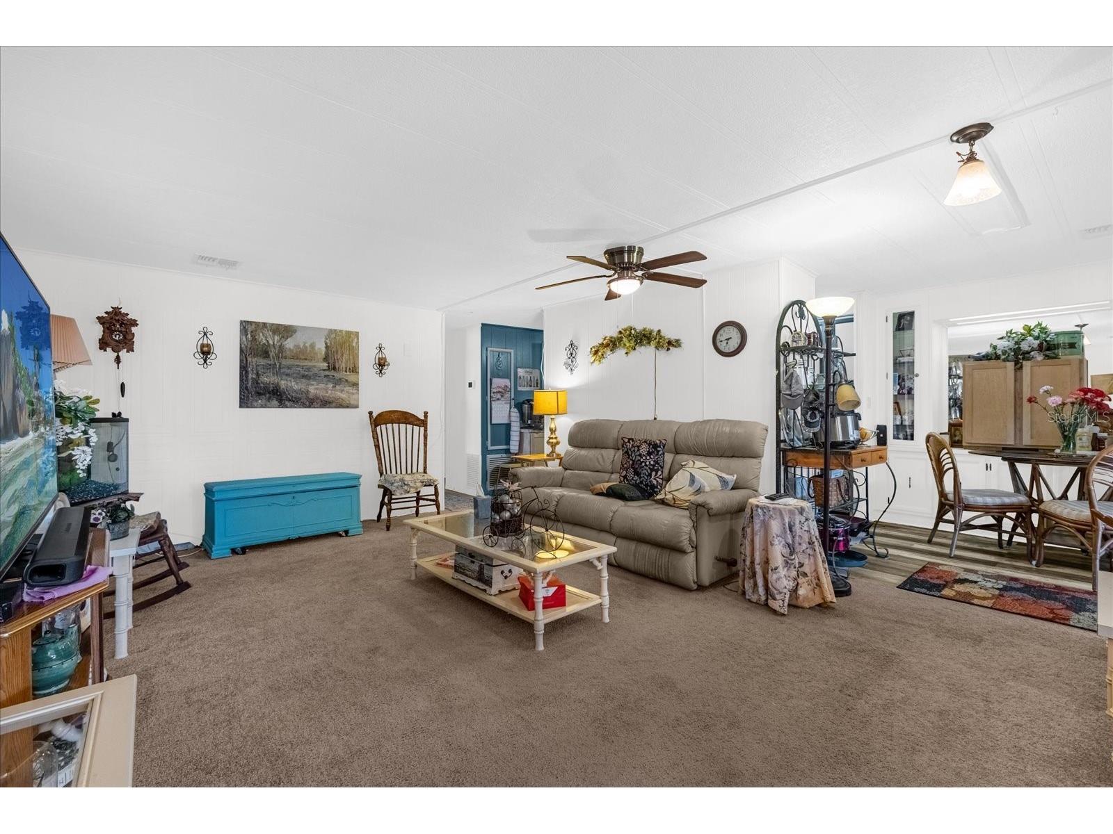 115 Tropical Lane Leesburg FL 34748 - LAKE GRIFFIN G5107912 image8