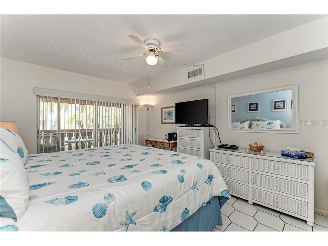 115 Tyler Drive #104 Sarasota FL 34236 A4152524 image11