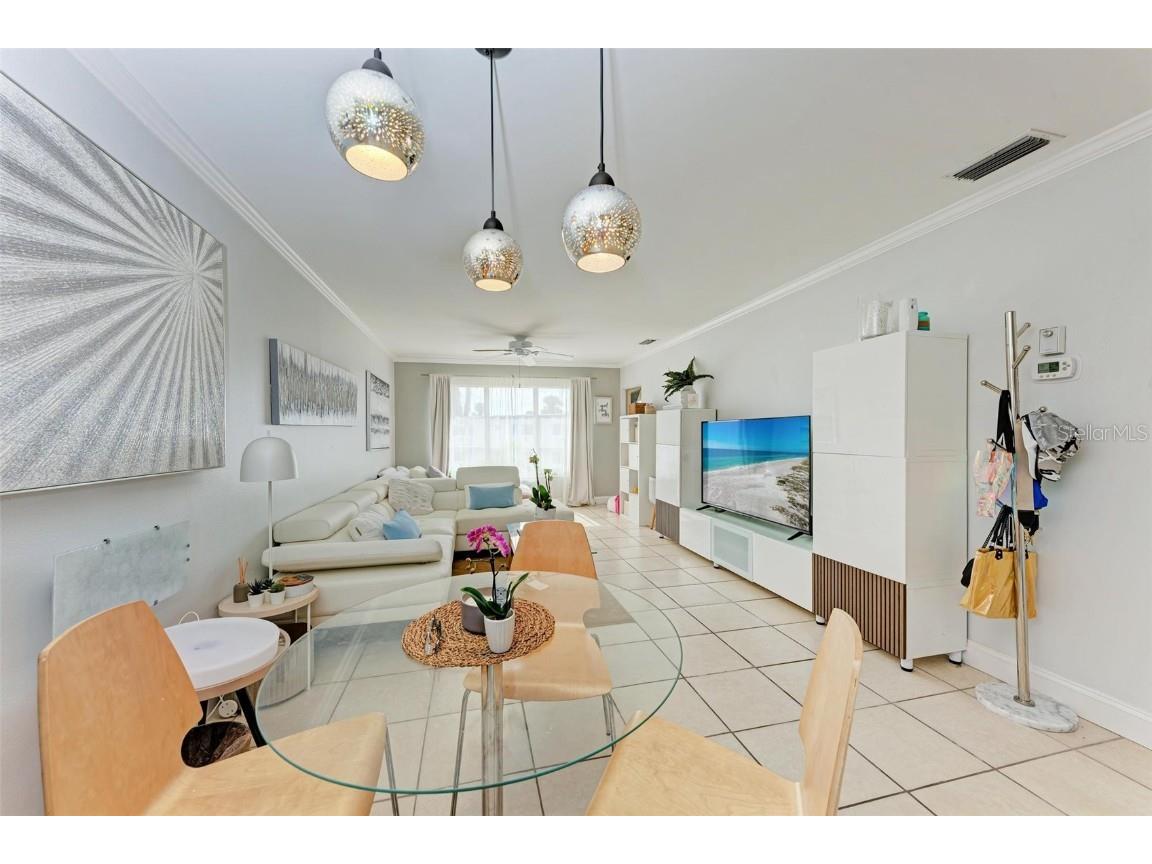 115 Tyler Drive #203 Sarasota FL 34236 A4630025 image10