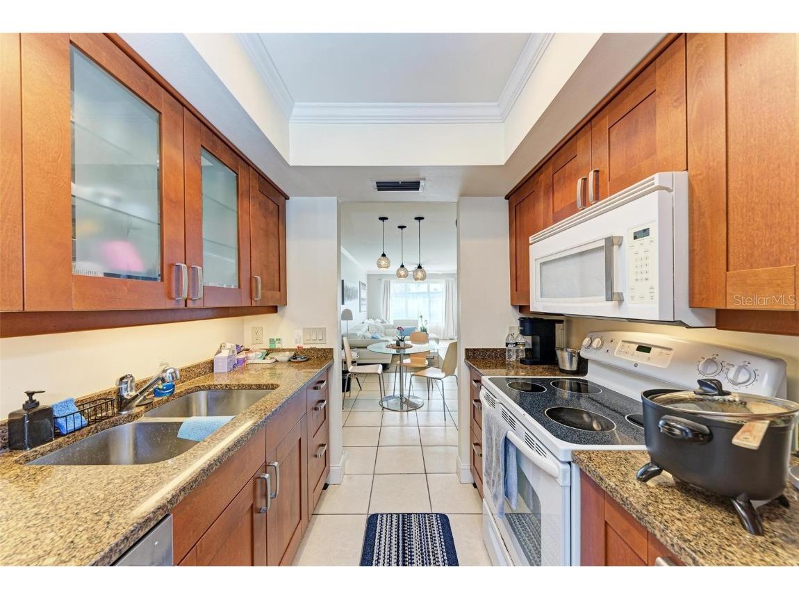 115 Tyler Drive #203 Sarasota FL 34236 A4630025 image14