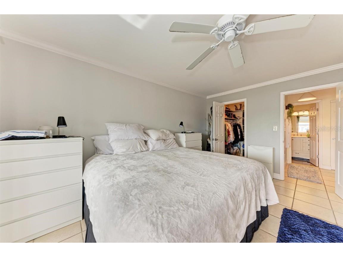 115 Tyler Drive #203 Sarasota FL 34236 A4630025 image17