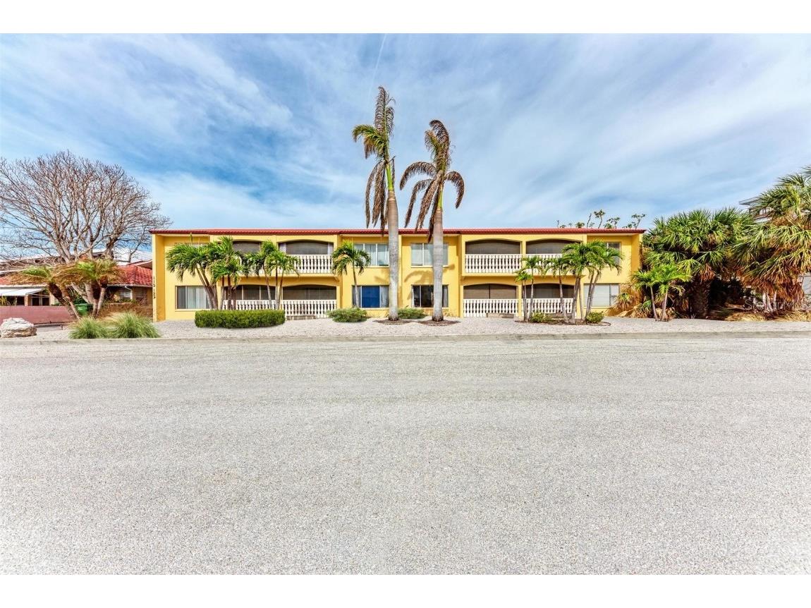 115 Tyler Drive #203 Sarasota FL 34236 A4630025 image26