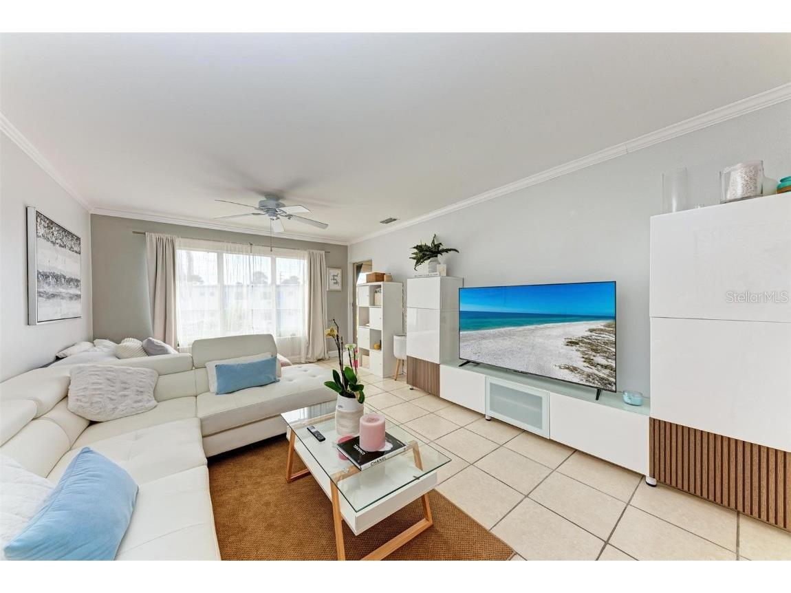 115 Tyler Drive #203 Sarasota FL 34236 A4630025 image4