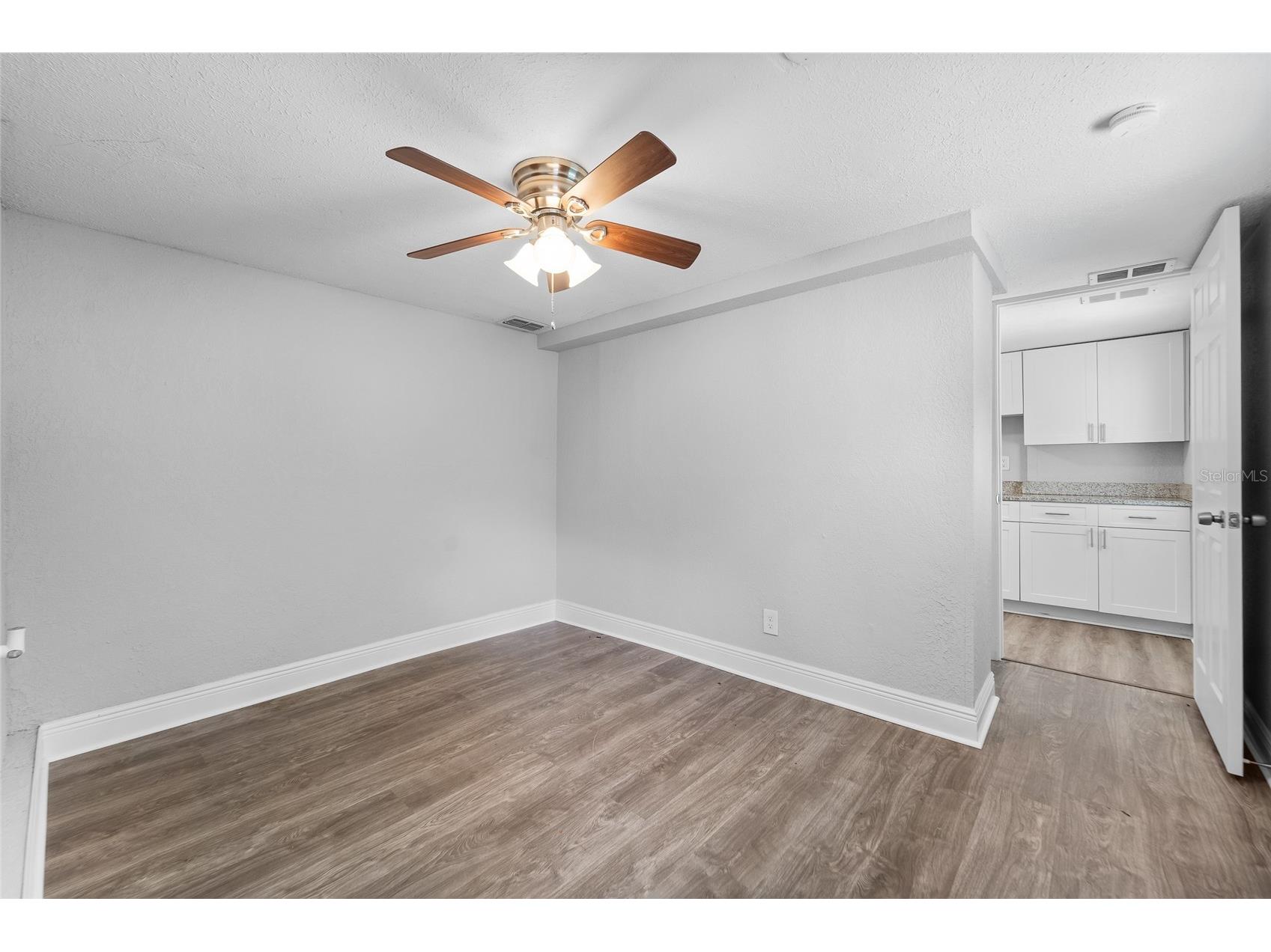 115 W Allison Court Tampa FL 33603 TB8515425 image14