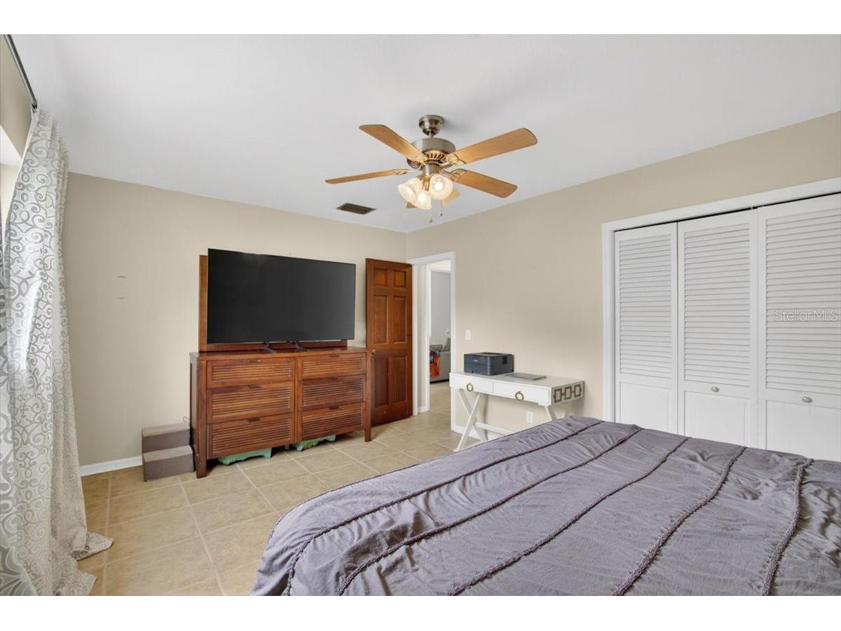 115 W Brentridge Drive Brandon FL 33511 TB8514078 image20