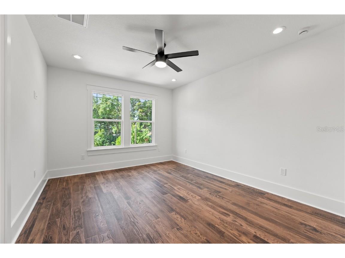 115 W Hiawatha Street #1/2 Tampa FL 33604 TB8409272 image26