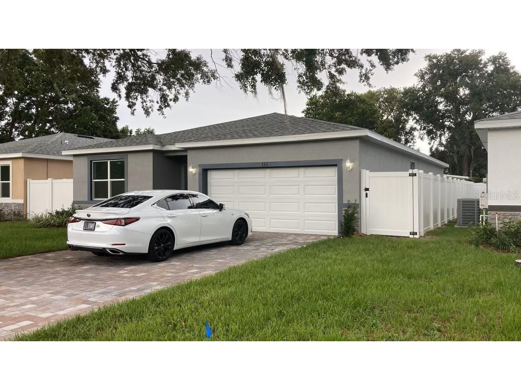 115 W Murphy Street Davenport FL 33837 V4929479 image1