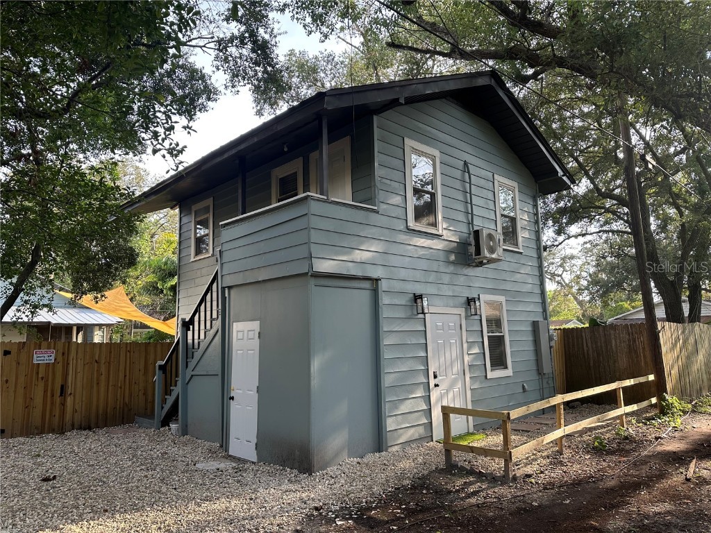 115 W Plymouth Street #B Tampa FL 33603 A4578540 image1