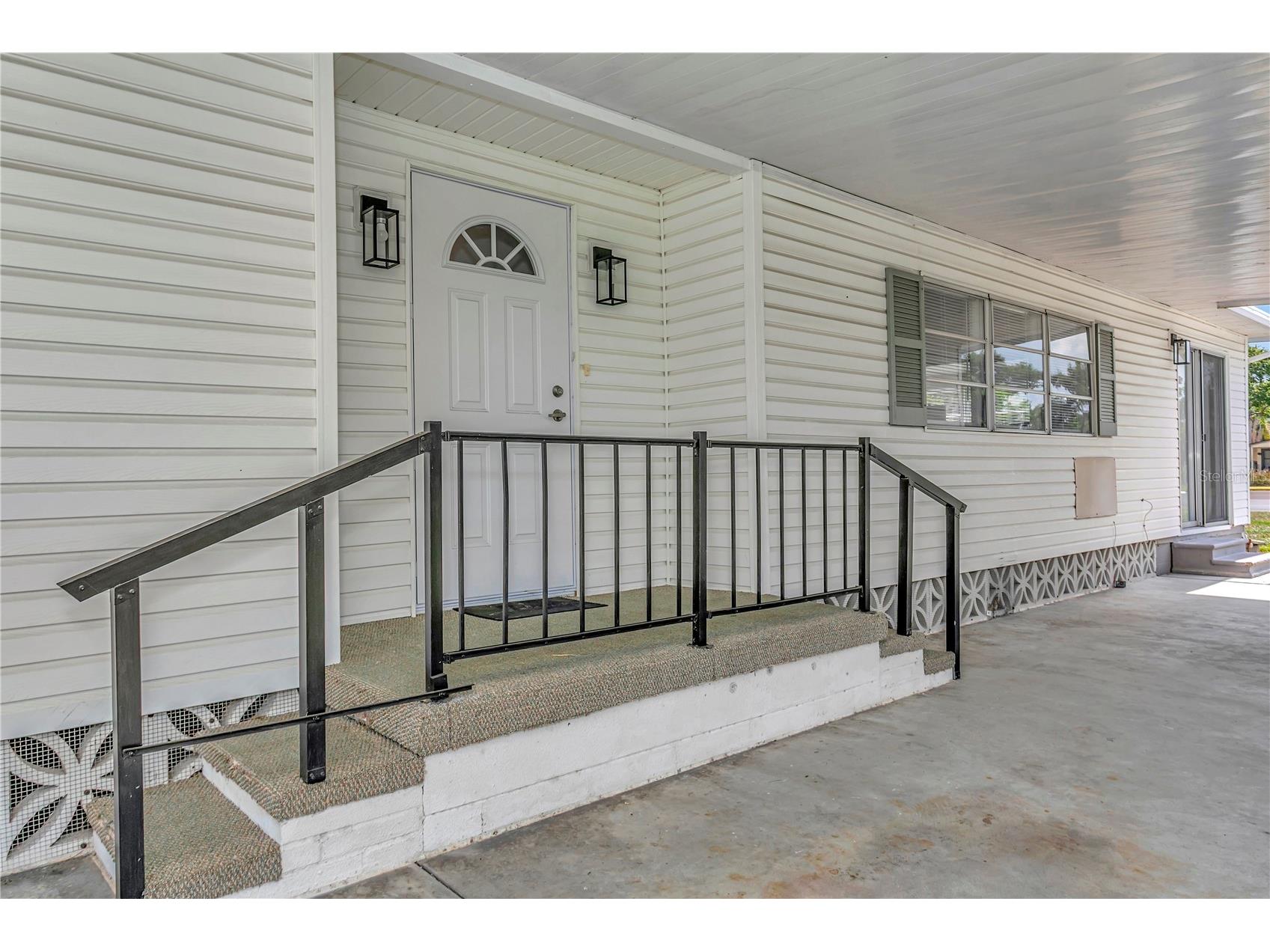 115 White Oak Way Sarasota FL 34237 A4697185 image13