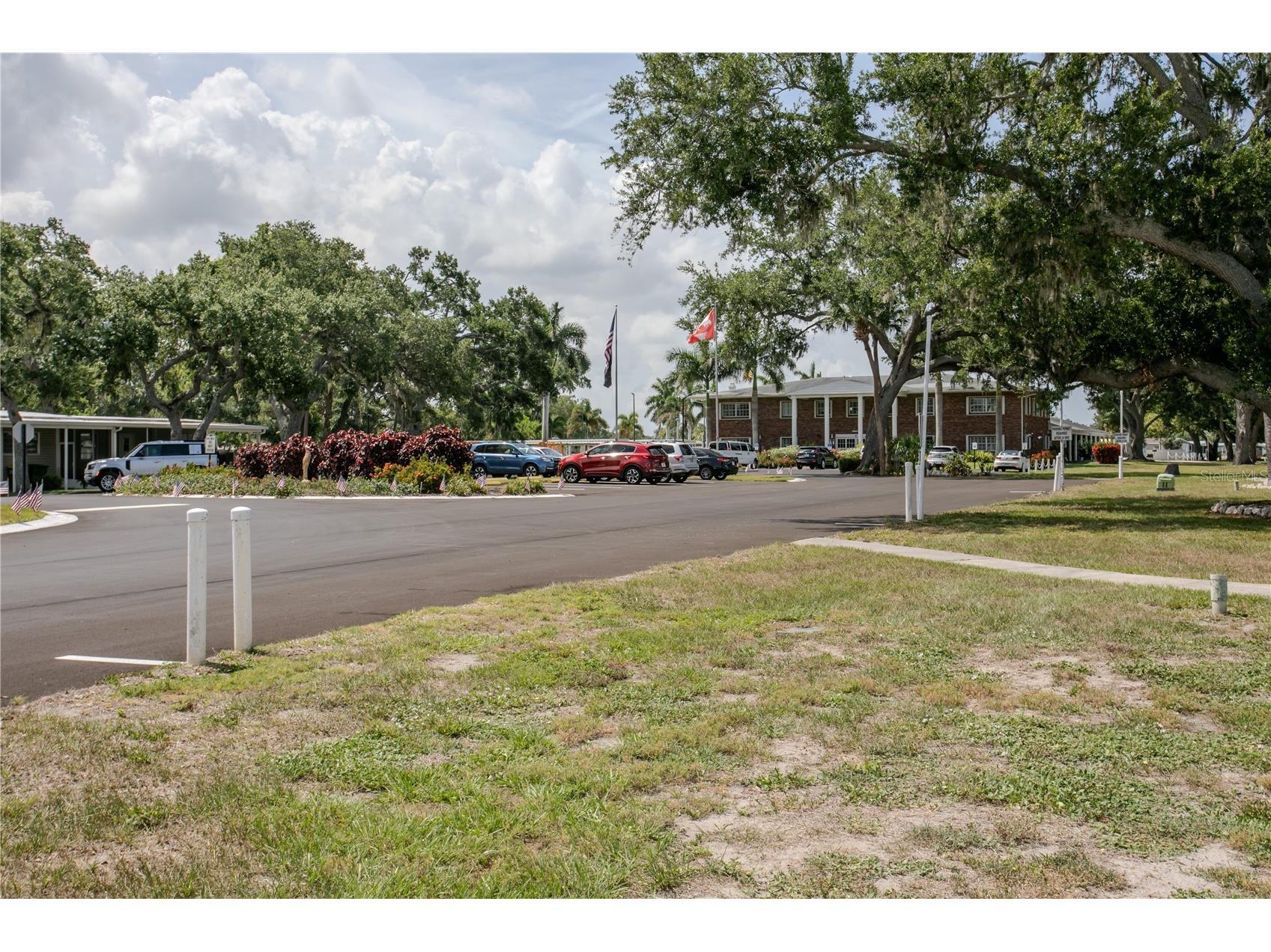 115 White Oak Way Sarasota FL 34237 A4697185 image23