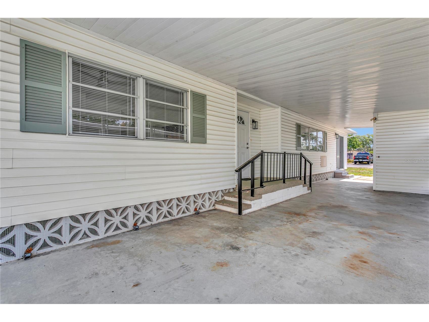 115 White Oak Way Sarasota FL 34237 A4697185 image26