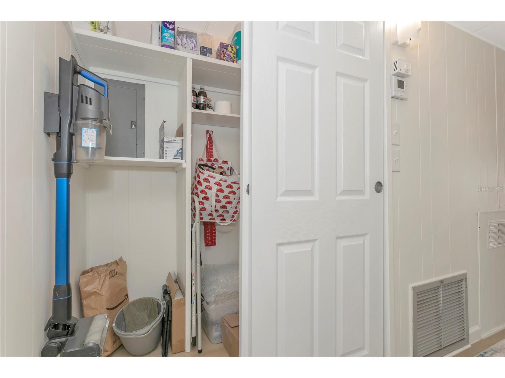 115 White Oak Way Sarasota FL 34237 A4697185 image32