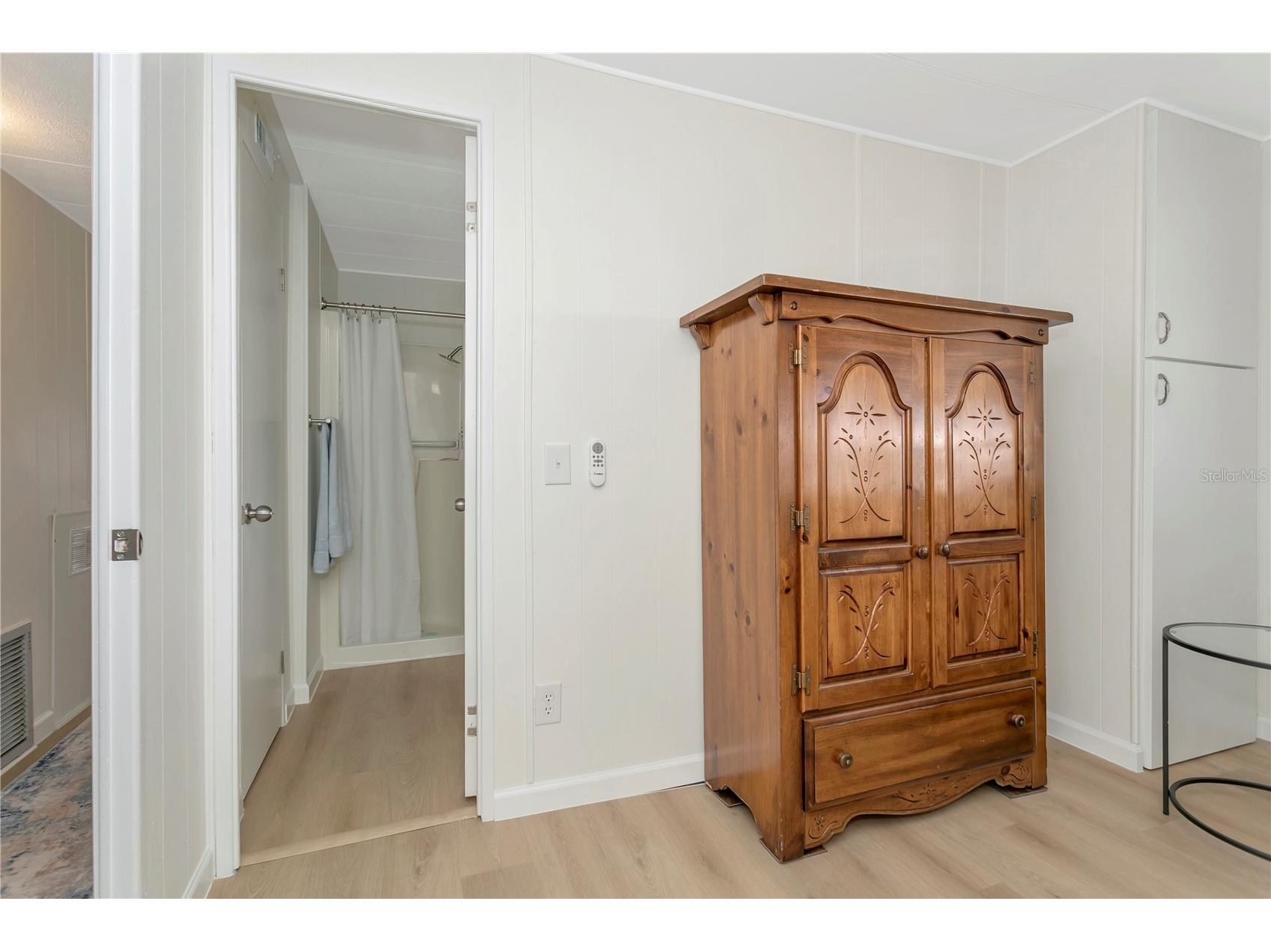 115 White Oak Way Sarasota FL 34237 A4697185 image42