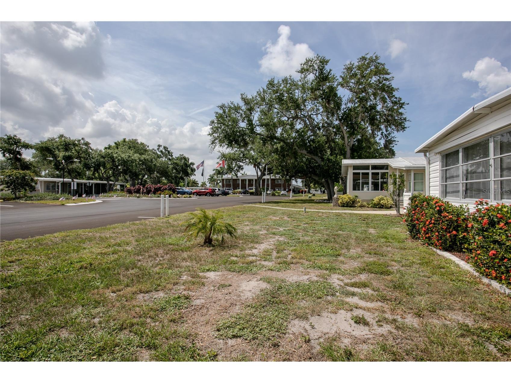 115 White Oak Way Sarasota FL 34237 A4697185 image46