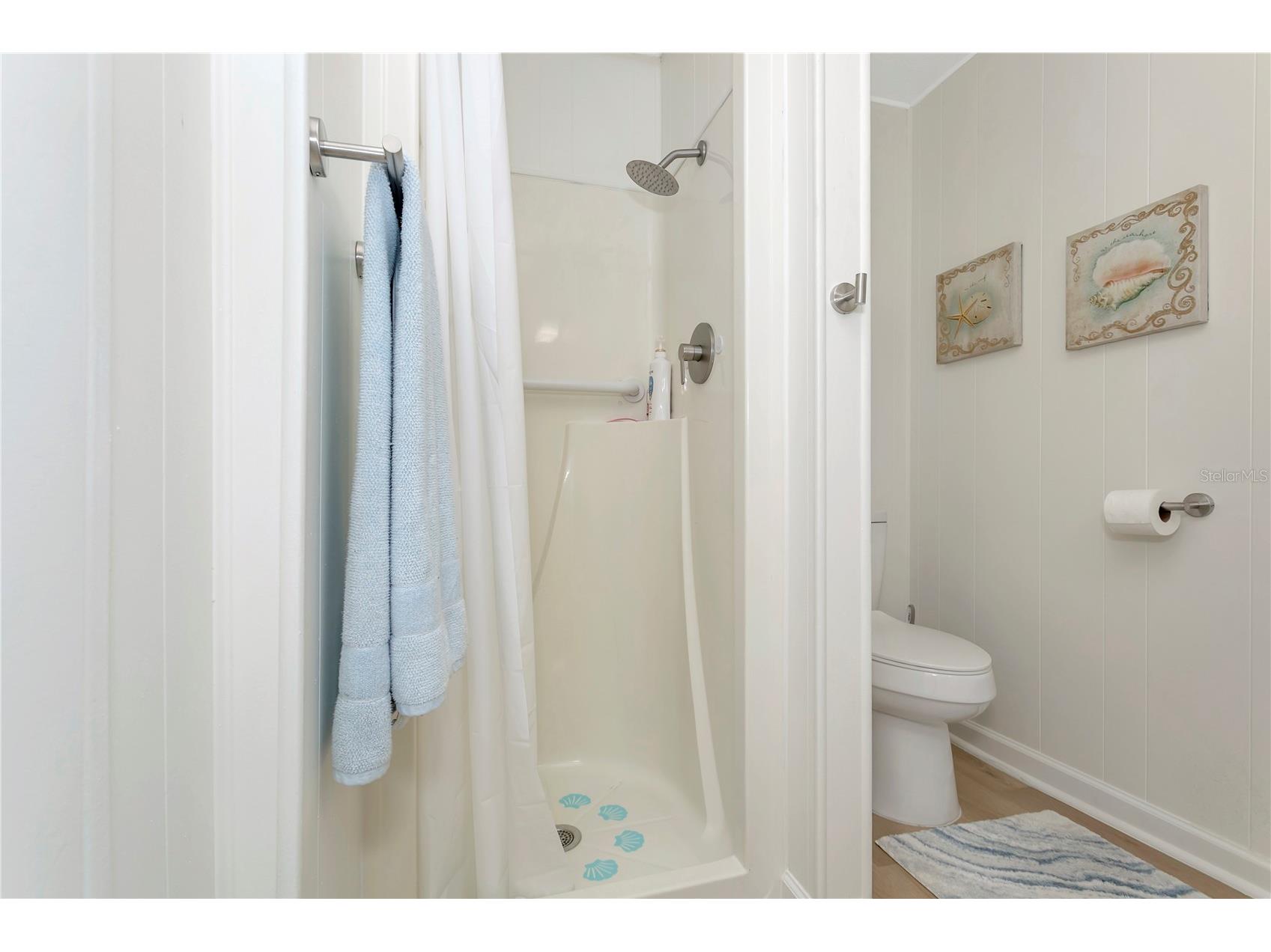 115 White Oak Way Sarasota FL 34237 A4697185 image9