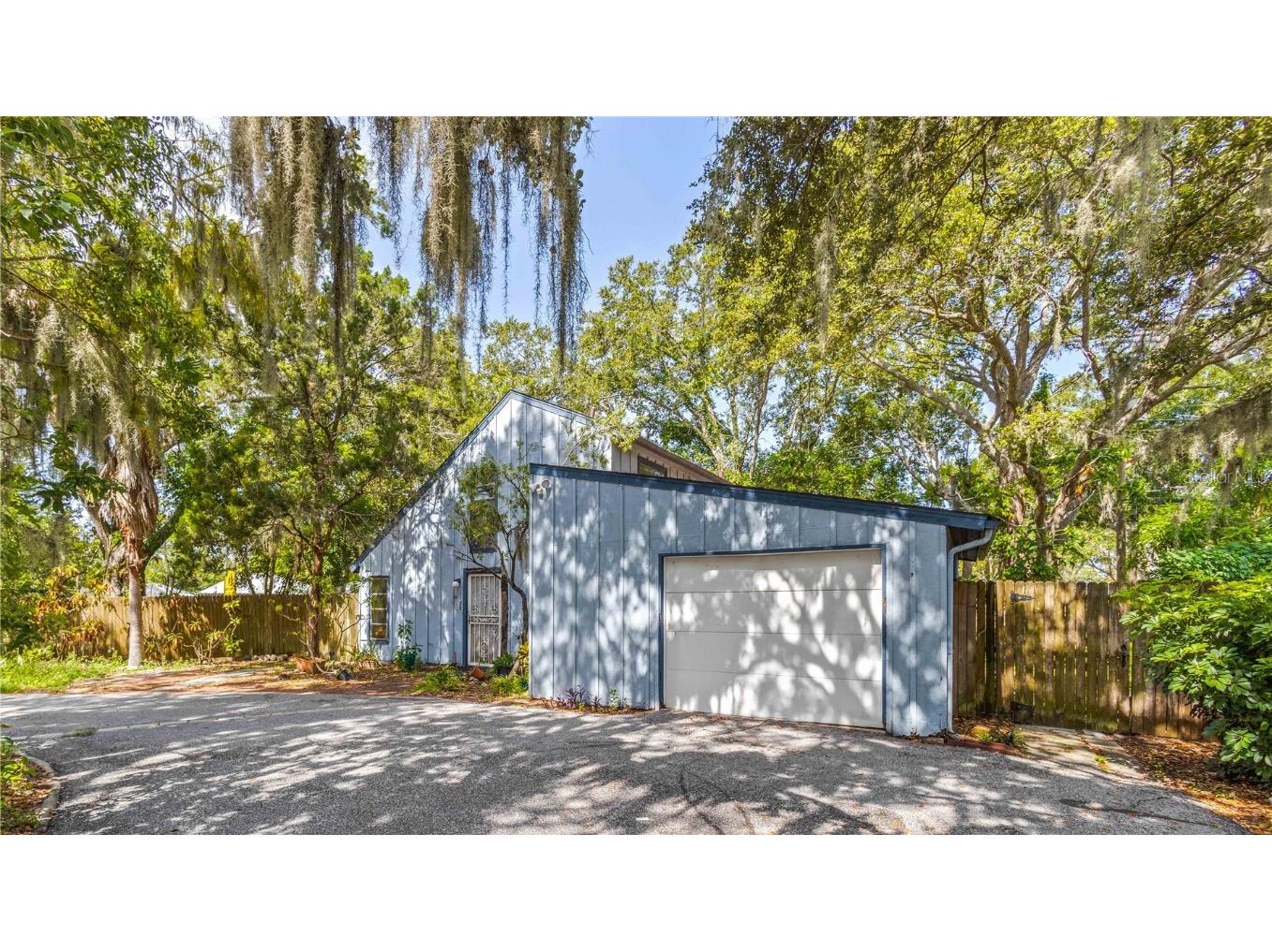1150 Charlotte Avenue Sarasota FL 34237 C7478732 image1