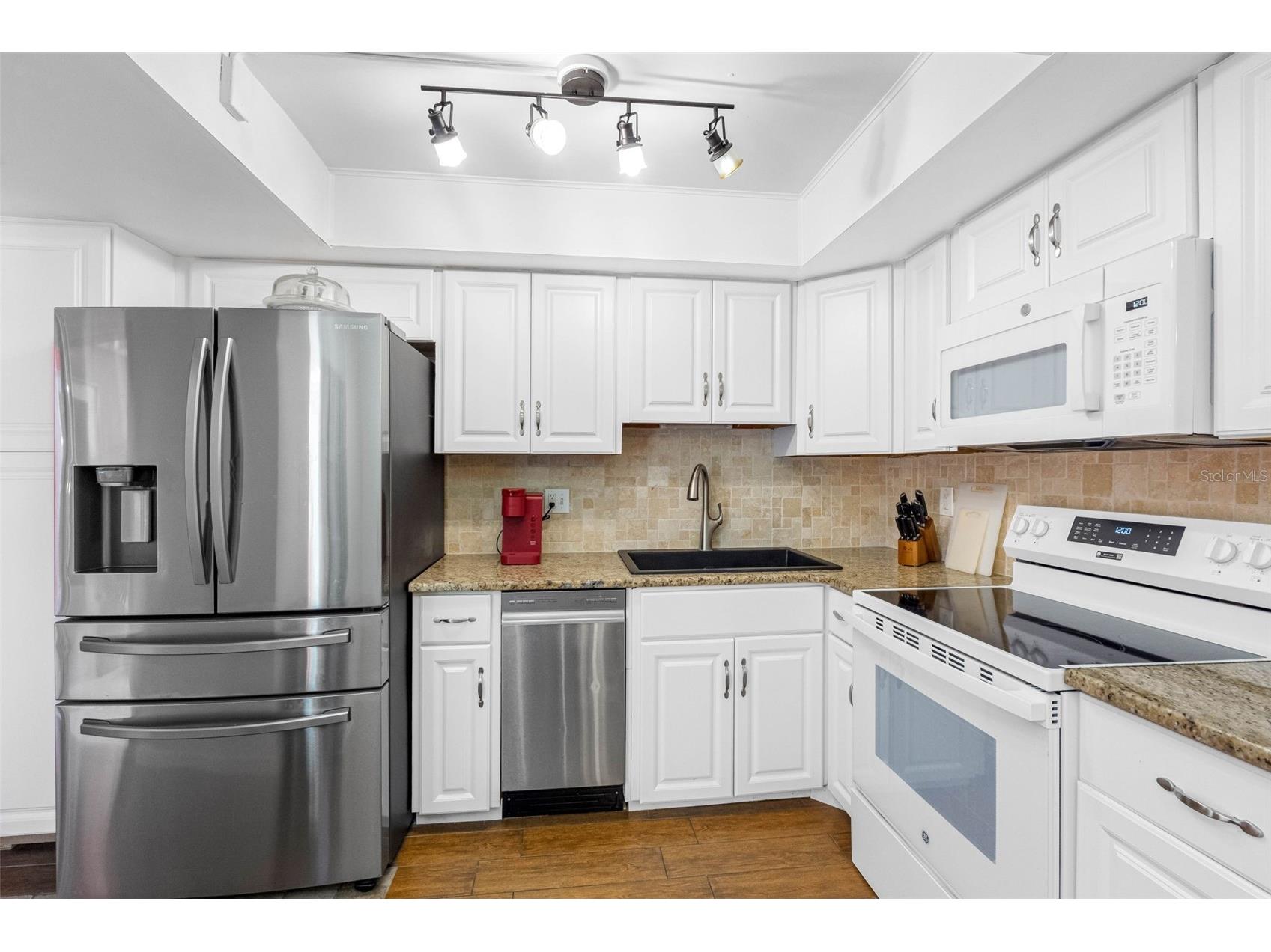 1150 Orange Tree Circle E #D Palm Harbor FL 34684 TB8510105 image7