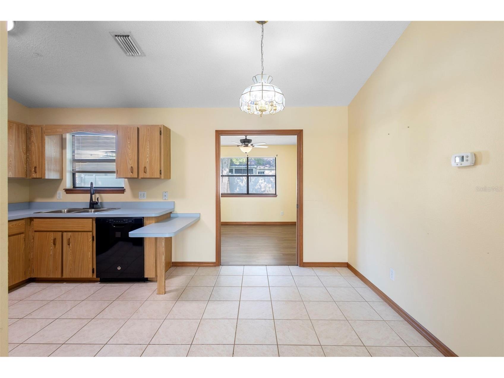 1150 Orangewood Avenue Deland FL 32724 V4944088 image22