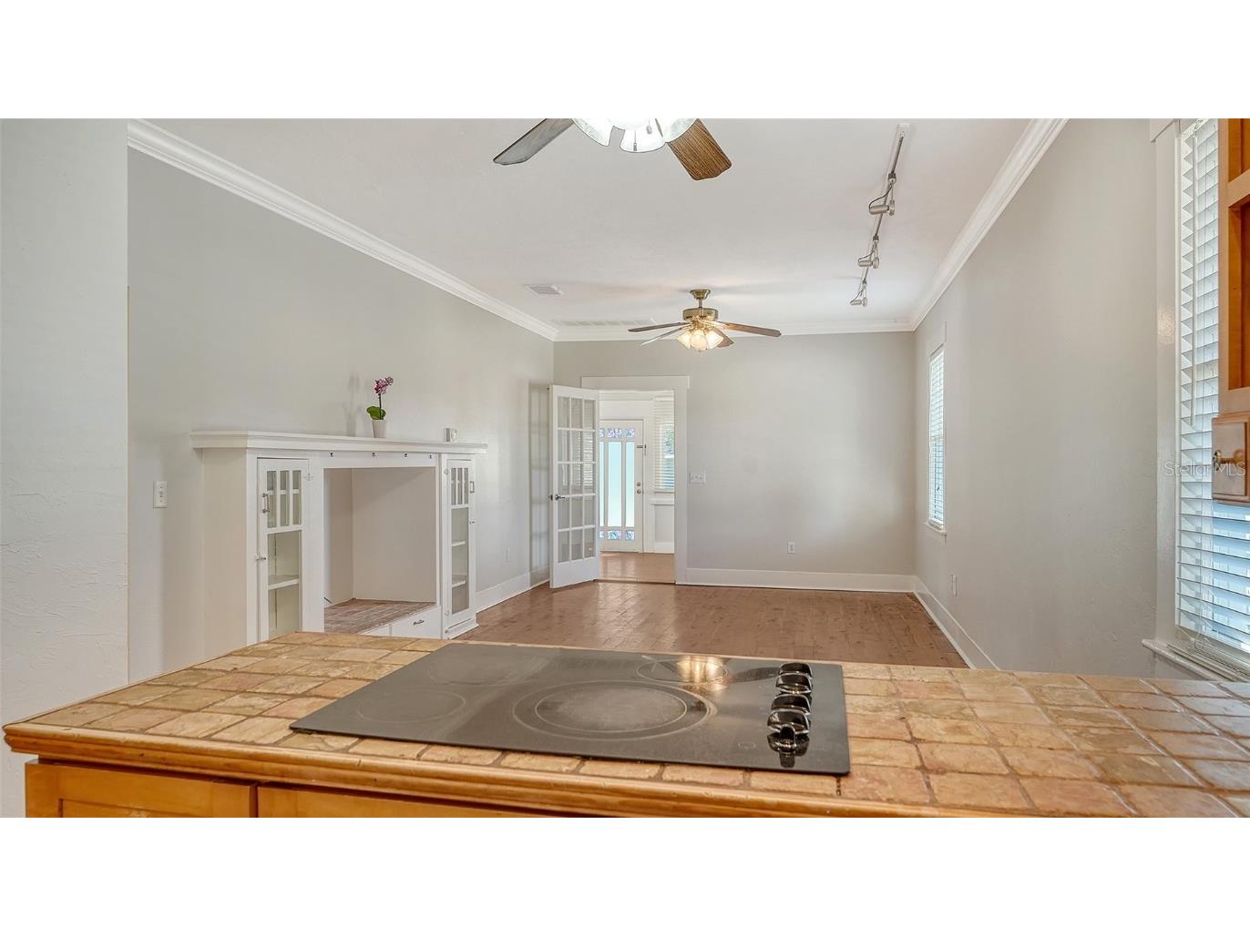 1150 Pattison Avenue Sarasota FL 34237 A4665904 image14