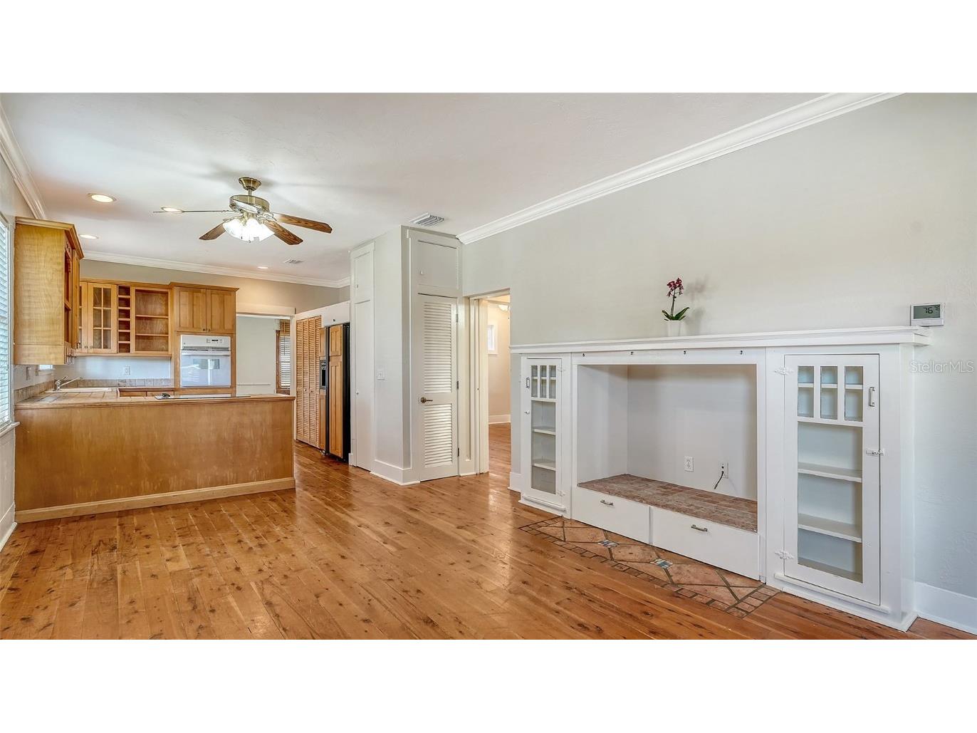 1150 Pattison Avenue Sarasota FL 34237 A4665904 image8