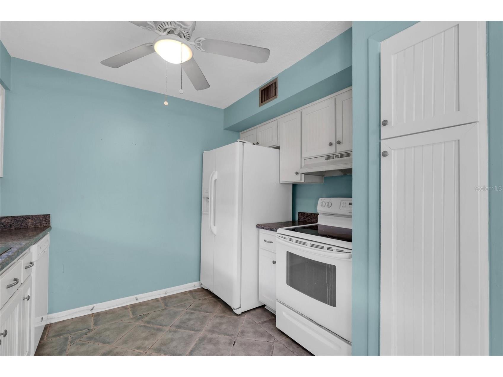 1150 Rue Des Reines #2B South Pasadena FL 33707 TB8430801 image16