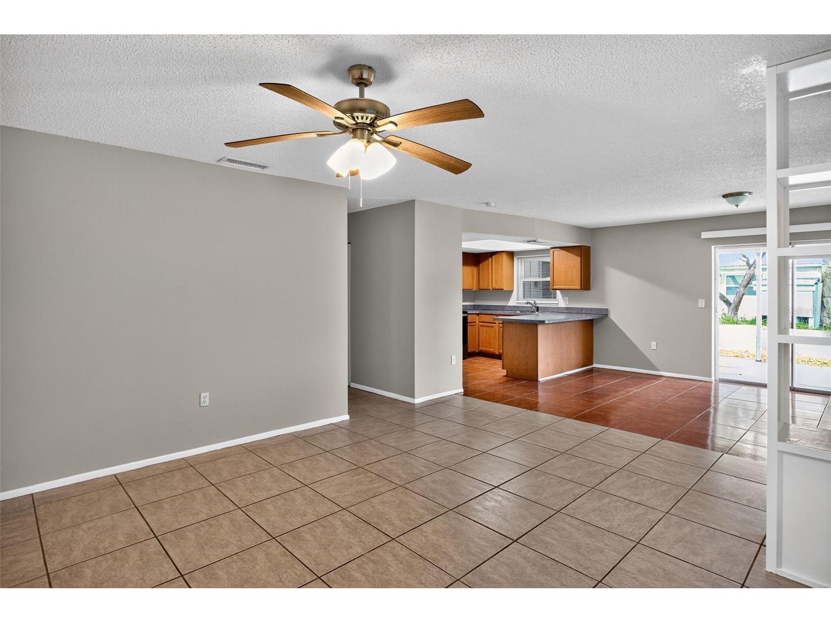 1150 Russell Avenue Sarasota FL 34232 O6344789 image5