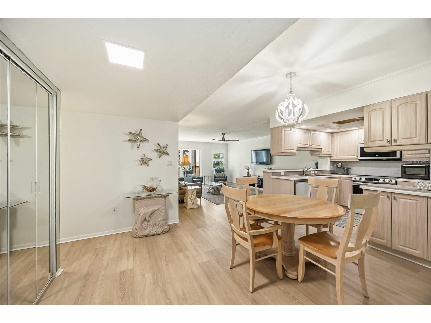 1150 Tarpon Center Drive #208 Venice FL 34285 N6143609 image9