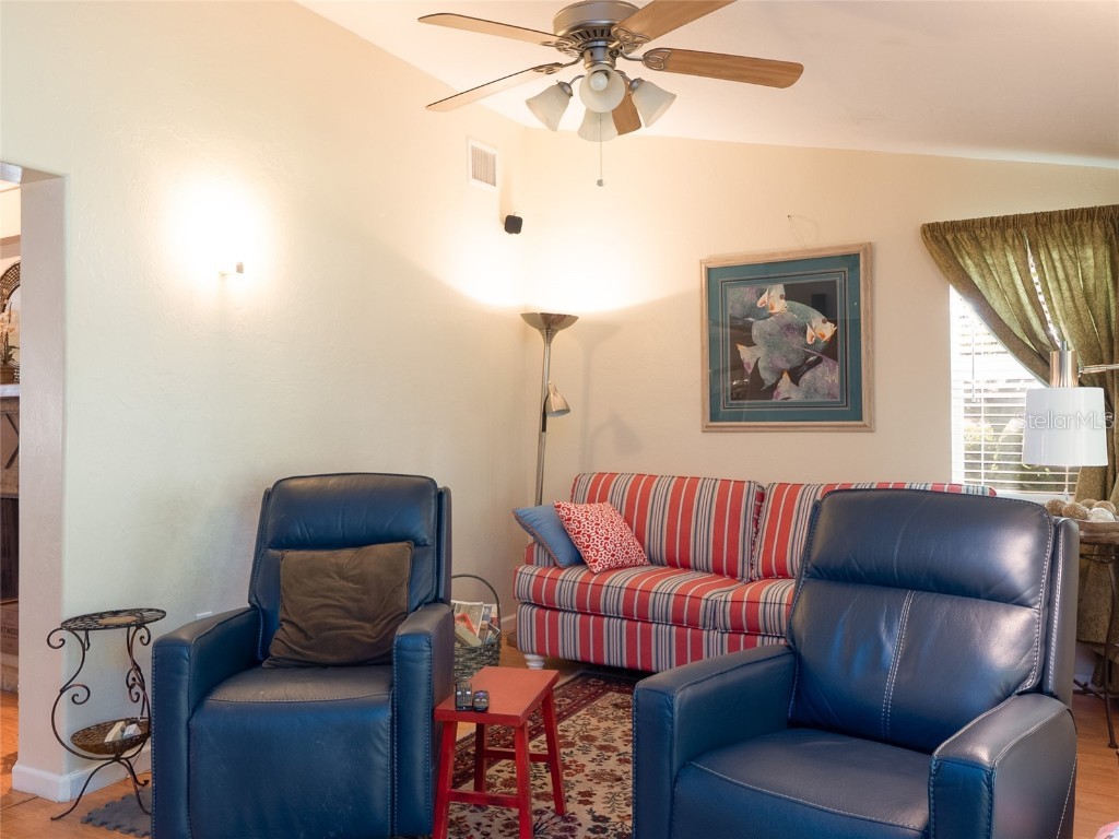 1150 Willis Avenue Sarasota FL 34232 A4666350 image34