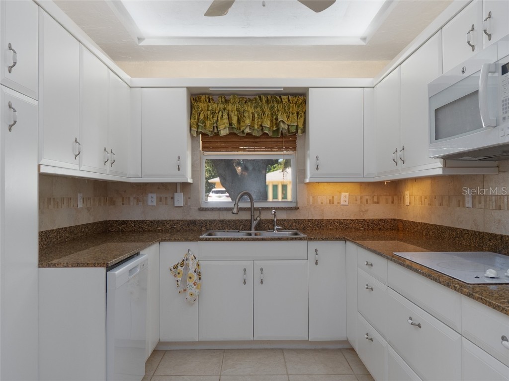 1150 Willis Avenue Sarasota FL 34232 A4666350 image4