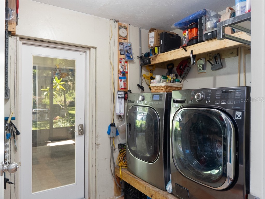 1150 Willis Avenue Sarasota FL 34232 A4666350 image46