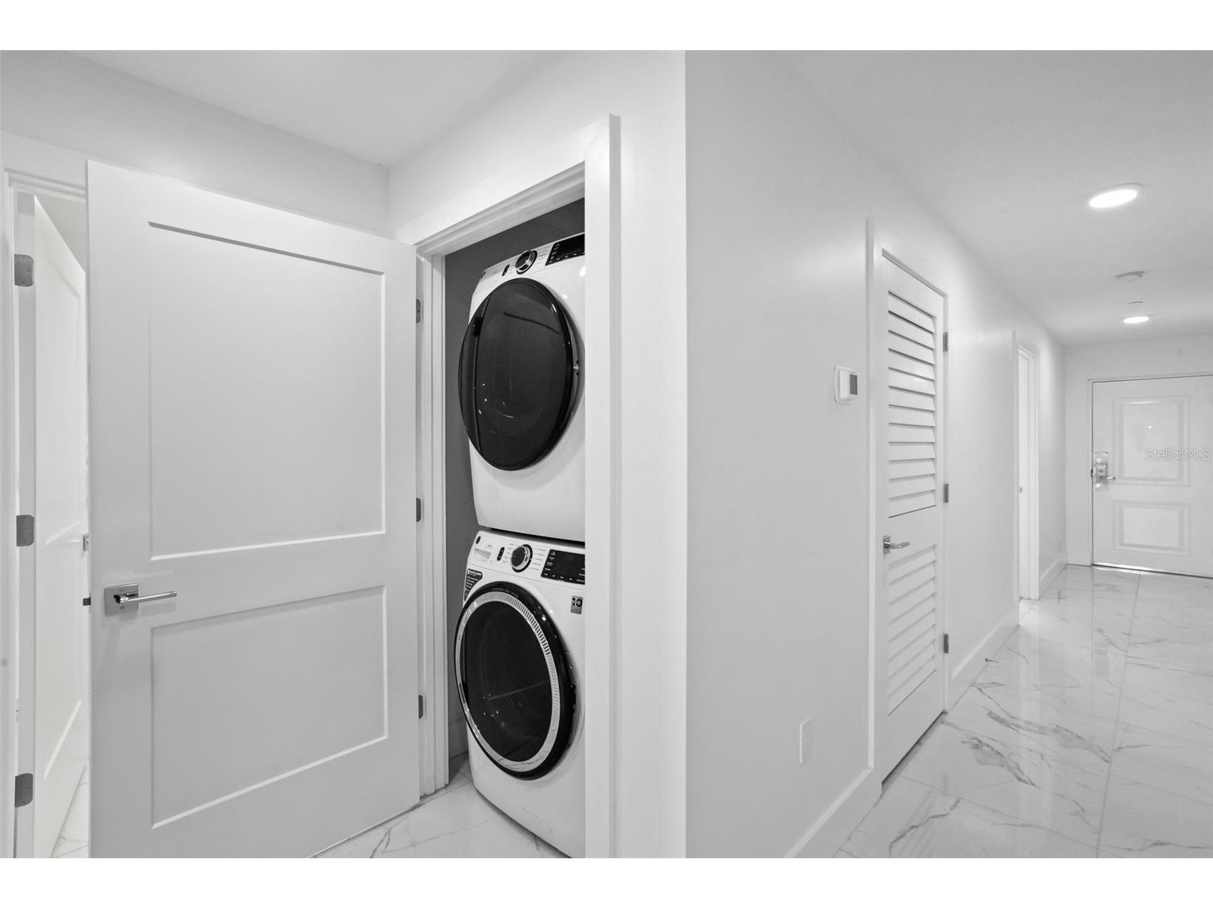 11500 Gulf Boulevard #202 Saint Petersburg FL 33706 TB8496017 image12