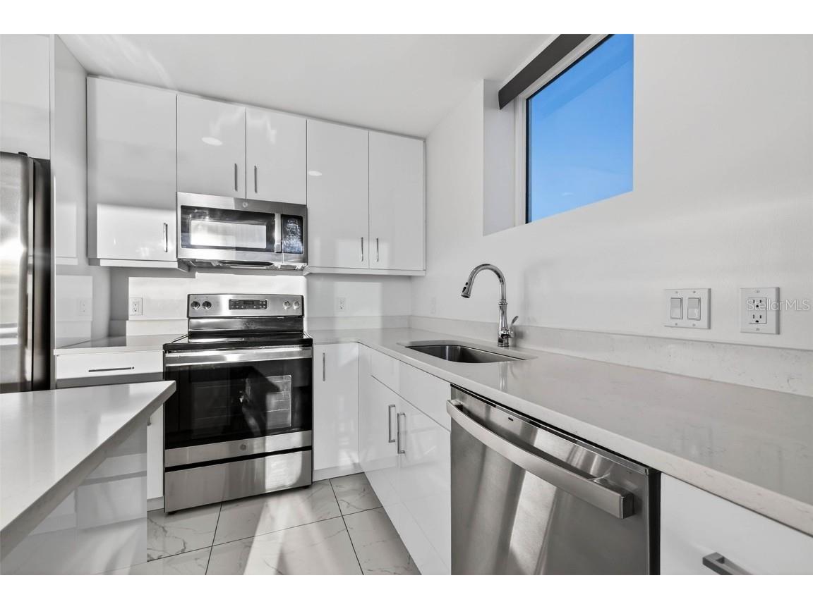 11500 Gulf Boulevard #301 Saint Petersburg FL 33706 TB8455857 image22