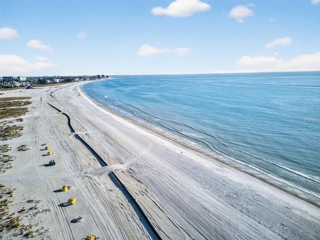 11500 Gulf Boulevard #301 Saint Petersburg FL 33706 TB8455857 image35