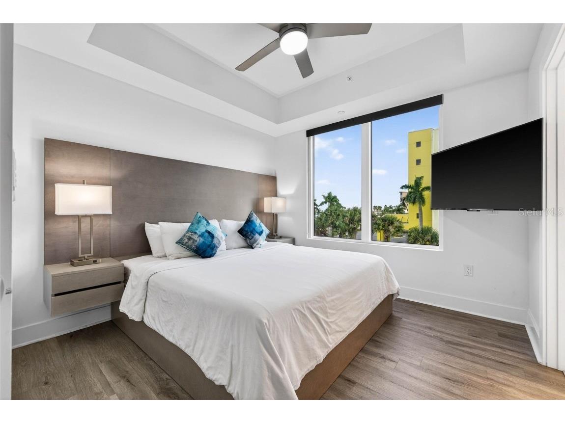 11500 Gulf Boulevard #301 Saint Petersburg FL 33706 TB8455857 image4